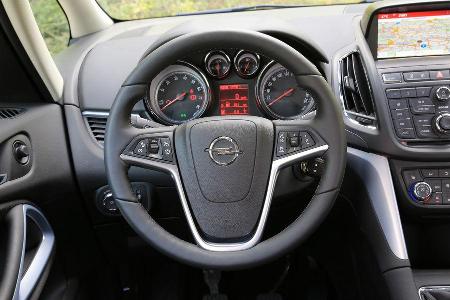 Opel Zafira Tourer 1.6 Turbo, Lenkrad, Anzeigeinstrumente