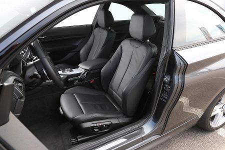 BMW 220d, Fahrersitz
