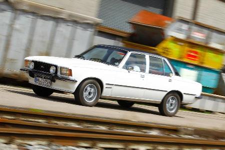 Opel Commodore B, Seitenansicht