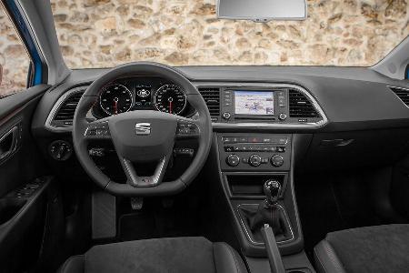 Seat Leon ST 1.6 TDI 4Drive, Cockpit, Lenkrad