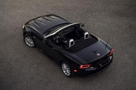 11/2015 Fiat 124 Spider leaked