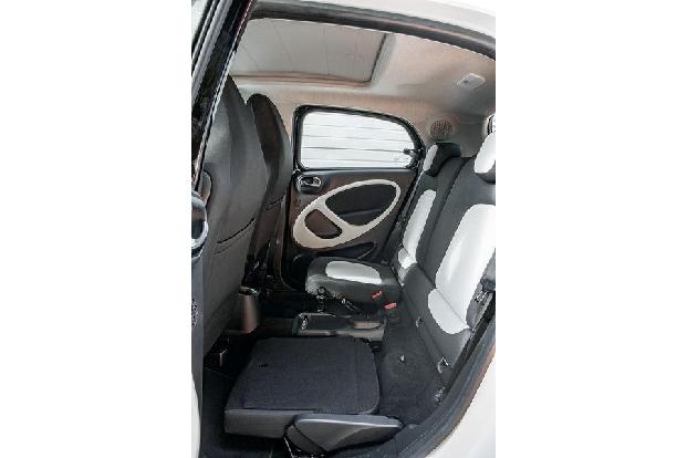 Smart Forfour 1.0, Fondsitz