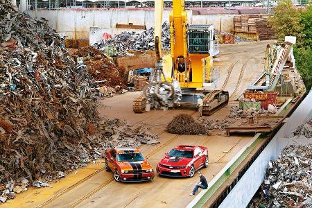 Chevrolet Camaro ZL1, Dodge Challenger SRT8 392, Schriottplatz