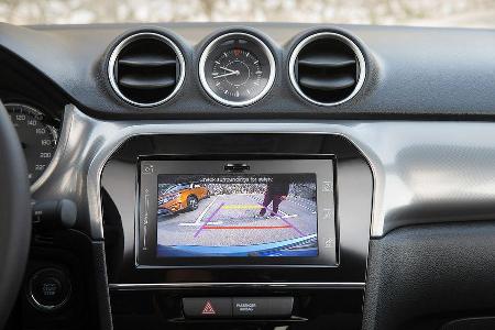 Suzuki Vitara 2015, Innenraum, Cockpit