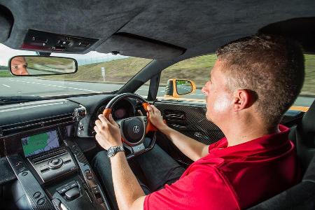 Lexus LFA Nrburgring Edition, Cockpit, Fahrersicht