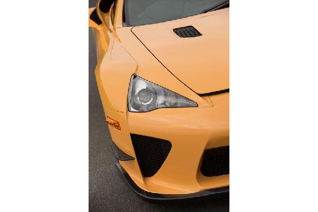 Lexus LFA Nrburgring Edition, Frontscheinwerfer