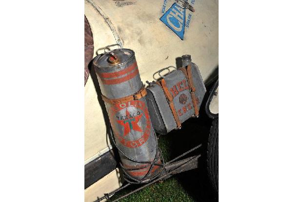 Ford A Racer, Beschriftung