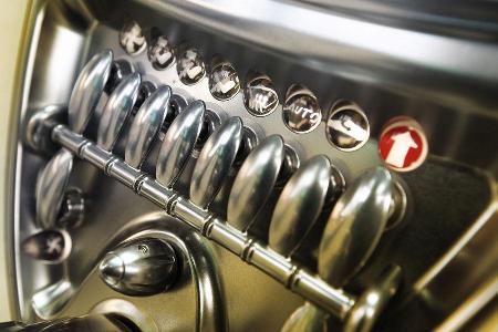 Pagani Huayra, Bedienelemente