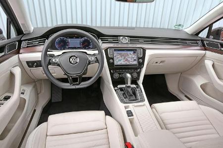 VW Passat Variant 2.0 TSI, Fahrersitz