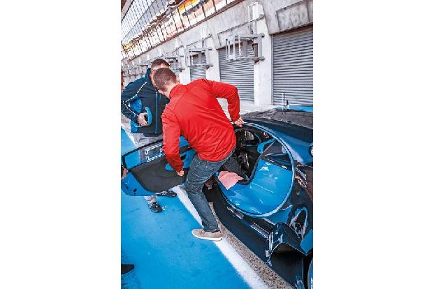 Bugatti Vision Gran Turismo, Interieur