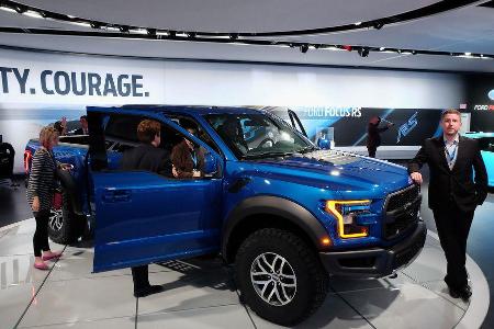 Detroit Motor Show 2016 Tops und Flops