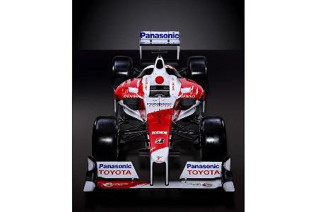 Der Frontflügel wirkt regelbedingt überdimensioniert.