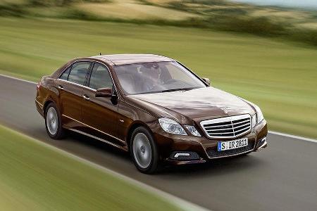 Angeboten werden elf Motoren mit einem Leistungsspektrum von 136 bis 525 PS.