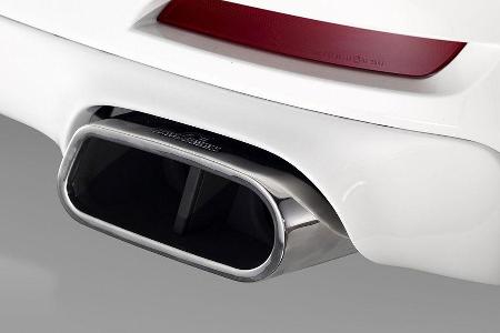 Edelstahlblende am Auspuffendrohr.