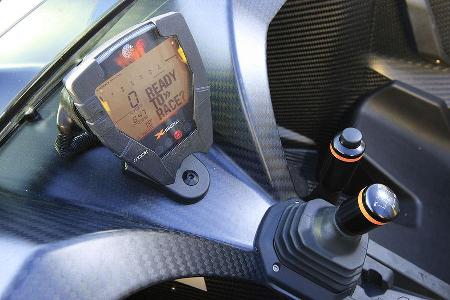 Jenem entstammt auch das Digital-Display.