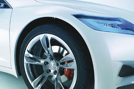 19 Zoll-Felgen füllen die Radhäuser.