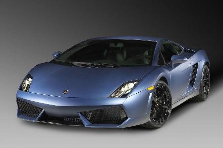 Auch der in Detroit vorgestellte Gallardo trägt die Außenfarbe Matt-Blau.