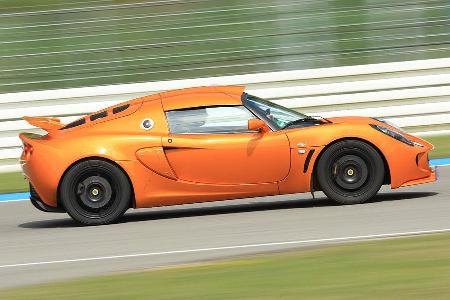 Derartiges Gebaren war seinem Vorgänger noch fremd, zumal der Probant hier mit dem optionalen Bilstein-Sportfahrwerk ausgerü...