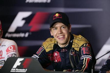 Sebastian Vettel - Der neue Red Bull-Pilot ist zwar erst 21 Jahre alt, doch er hält bereits vier Rekorde in der GP-Statistik...