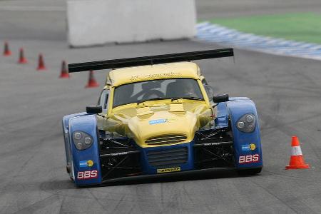 Dem Donkervoort D8 RS 06 von Michael Düchting ist das nicht genug. Der Supersportwagen, ...