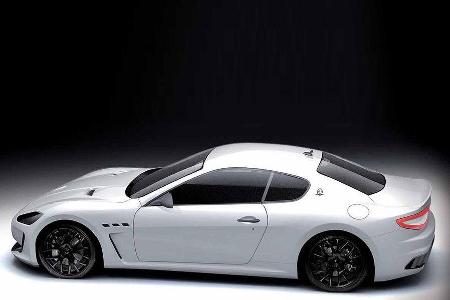 Neu sind auch die Luftschlitze in der Motorhaube und hinter den Kotflügeln.