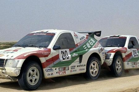 1994: Kenjiro Shinozuka und Bruno Saby auf Mitsubishi Pajero Evolution.
