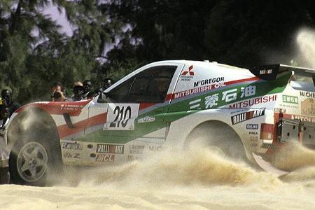 Kenjiro Shinozuka auf Mitsubishi.