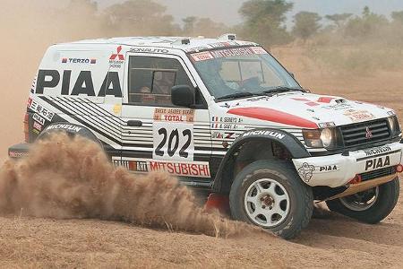 ... mit stehendem Gas in den Sand ...