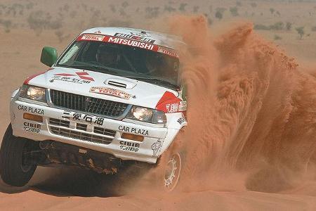 ... und wieder ab in die Dünen.