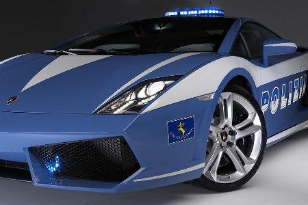 Die italienische Staatspolizei hat ihren neuen Lamborghini Gallardo übernommen.