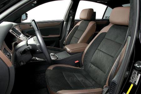 Zweifarbiger Innenraum.