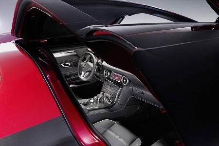 Was sich hinter den Flügeltüren des SLS verbirgt: