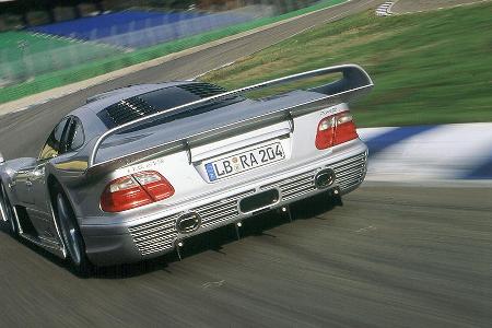 Der bisher erfolgreichste Sportwagen aus dem Hause AMG: Der Mercedes CLK GTR - ein Supersportwagen als Ableitung des GT1-Ren...