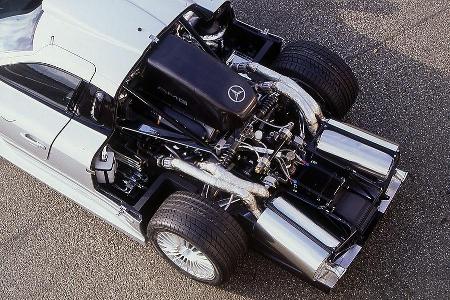 Ebenso ist die Verarbeitung erster Güte.