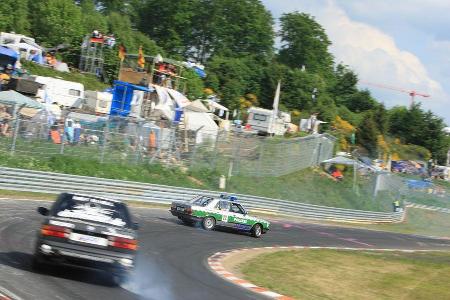 Beim sogenannten Sektionsfahren waren die Fahrer etappenweise unterwegs, vorwärts ...