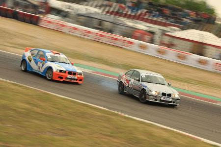 ... problemlos die zweite Runde.