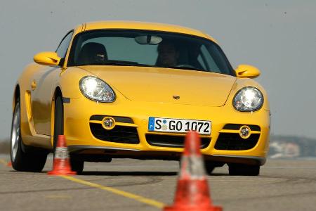 Porsche Cayman S 02