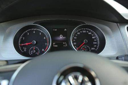 VW Golf 1.0 TSI, Anzeigeinstrumente