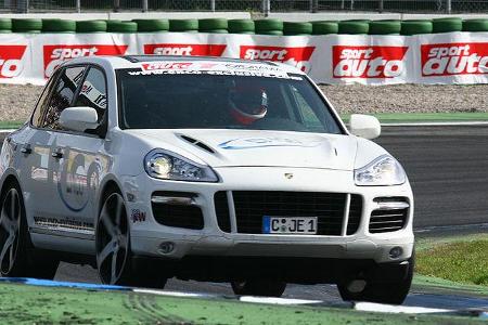 2. Platz: Michael Seifert, ENCO GmbH - Porsche Cayenne Turbo; 01:17,9 min.