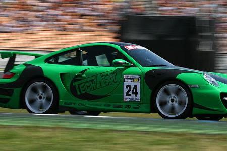 3. Platz: Frank Schmickler, TechArt Automobildesign GmbH - Techart-Porsche Gtstreet; 1:10,590 min (Startnummer 4/24).