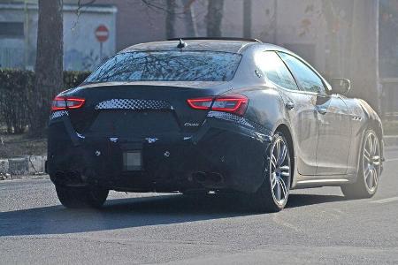 Maserati Ghibli Facelift Erlkönig