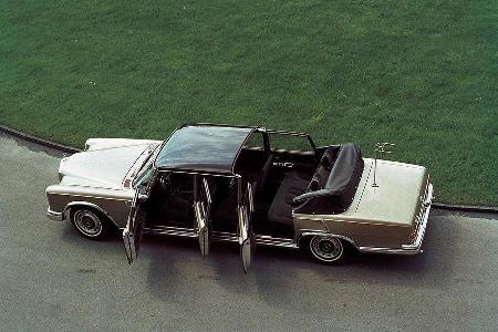 Herrschaftliches Gefahren-Werden-Gefühl: Wer im Fond des Pullman-Landaulets Platz nehmen durfte, war entweder sehr betucht o...