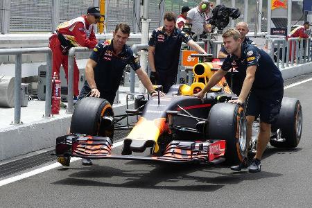 Red Bull - Formel 1 - GP Malaysia - Donnerstag - 29.9.2016
