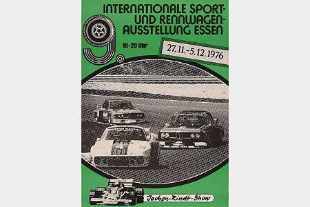 Bei der Ehrung der Rennfahrer des Jahres stehen mit James Hunt (1976), Niki Lauda (1975) und Emerson Fittipaldi (1974) gleic...