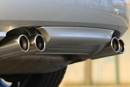 Die mit pneumatischen Ventilen bestückte Auspuffanlage trifft immer den richtigen Ton.