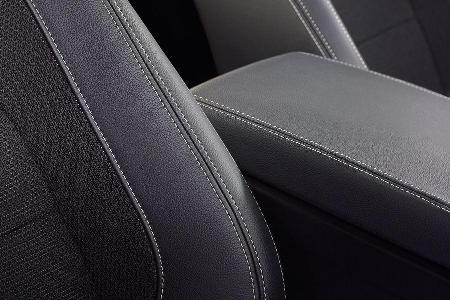 09/2014 Jaguar XE R-Sport