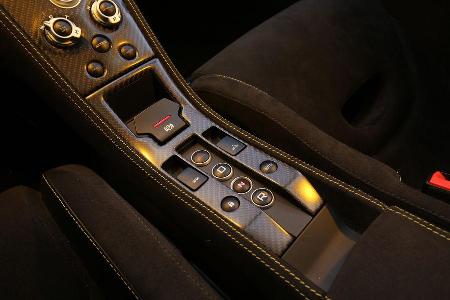 Ferrari 488 Spider, Lamborghini Huracn Spyder, McLaren 675LT Spider