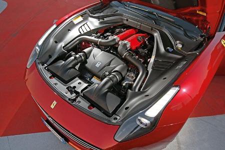 Ferrari California T, Motor