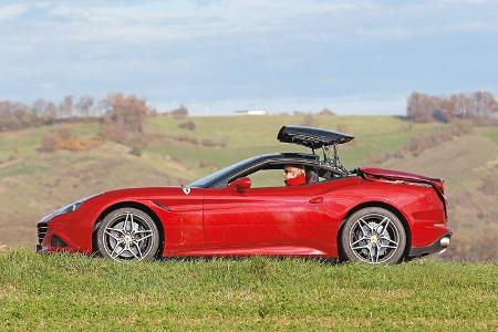 Ferrari California T, Seitenansicht, Verdeck öffnet