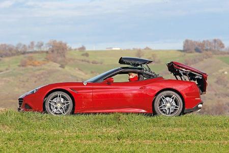 Ferrari California T, Seitenansicht, Verdeck öffnet